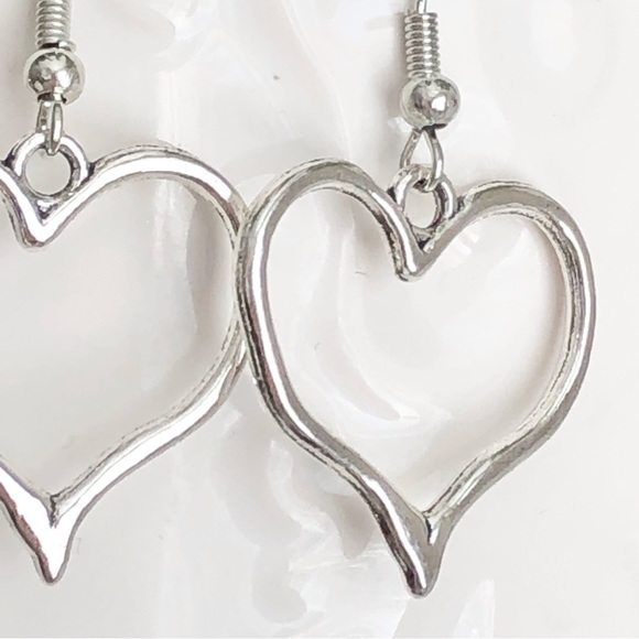 New Melting Heart Hoop Earrings Dangling Drop Skeleton Outline Love Geometric - Picture 4 of 5